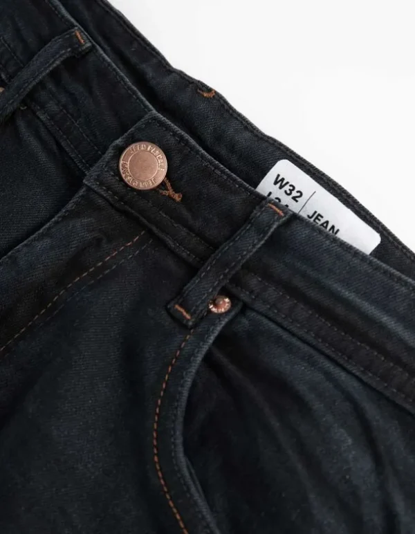 Basic Jeans - Straight Fit