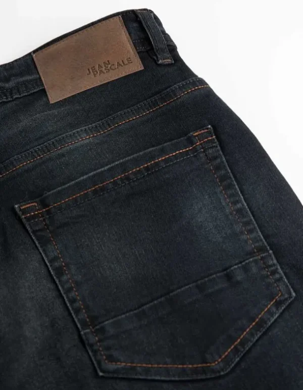 Basic Jeans - Straight Fit