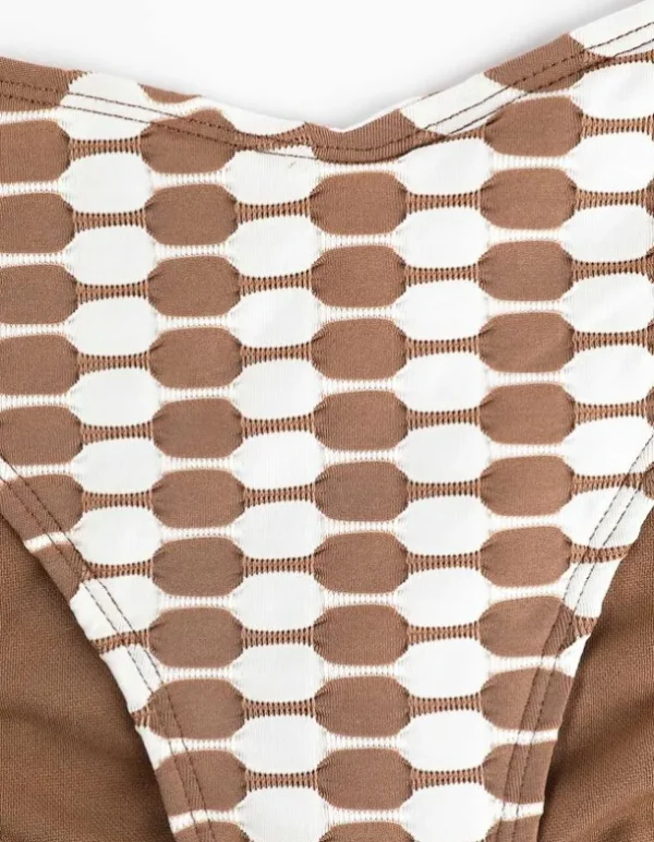 Bikinislip - Strukturiertes Material