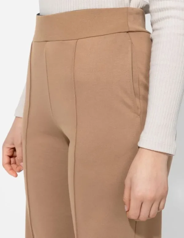 Hose - Bundfalte - braun