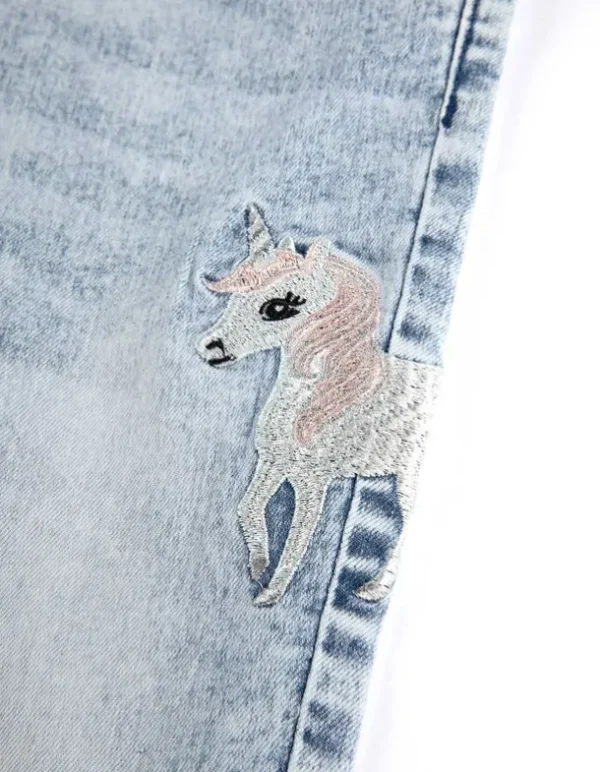 Jeans - Stickereien - hellblau