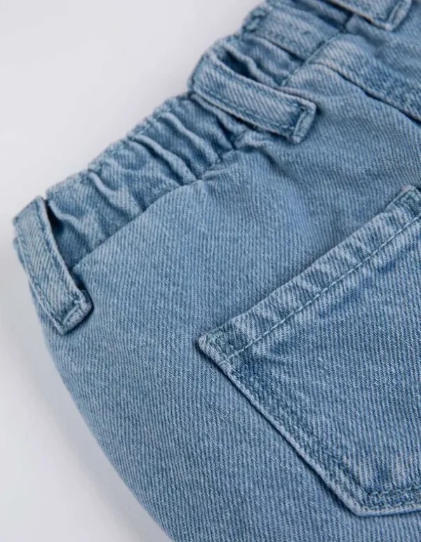 Jeans - Stickereien - hellblau