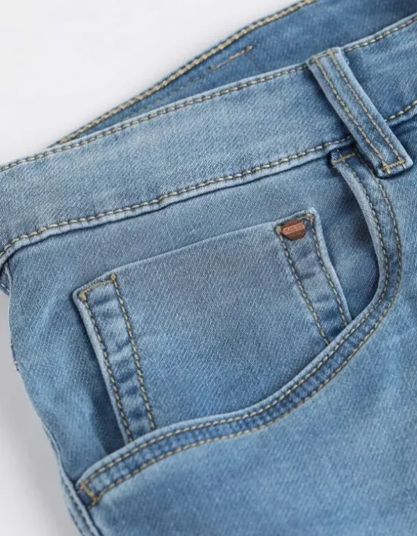 Jeansshorts - Fixierter Beinumschlag