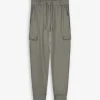 Jogpants - Aufgesetze Taschen - grün