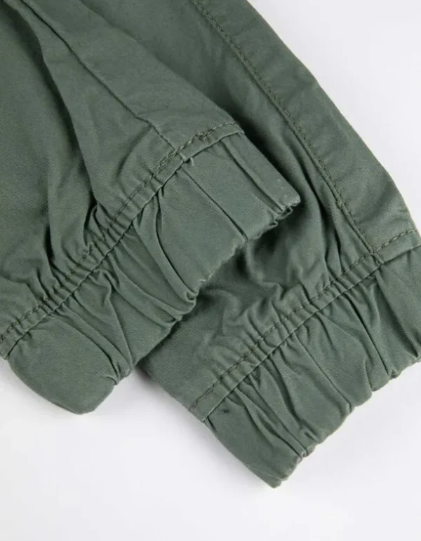 Jogpants - Aufgesetze Taschen - dunkelgrün