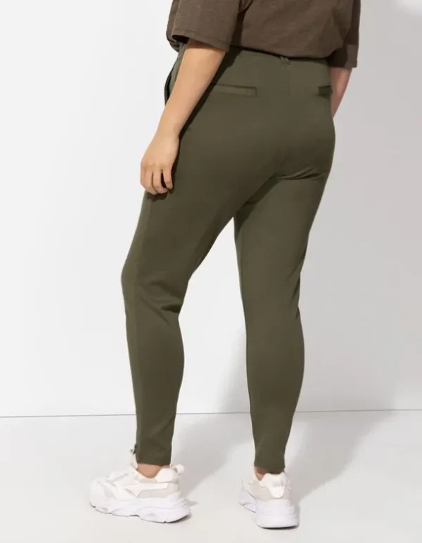 Jogpants - Kordel - dunkelgrün