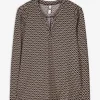 Langarmshirt - Serafino-Ausschnitt - beige