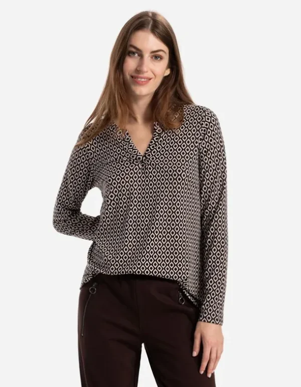 Langarmshirt - Serafino-Ausschnitt - beige