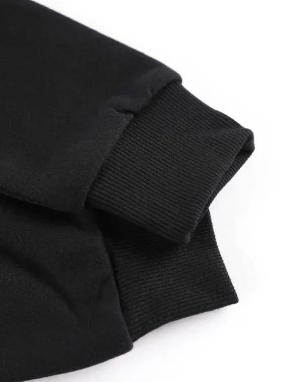 Pullover - Stickereien