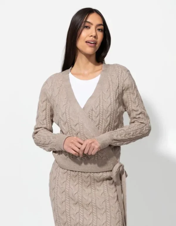 Pullover - Wickeloptik - beige