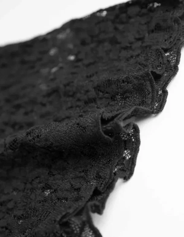 Shirt - Lochspitze - schwarz