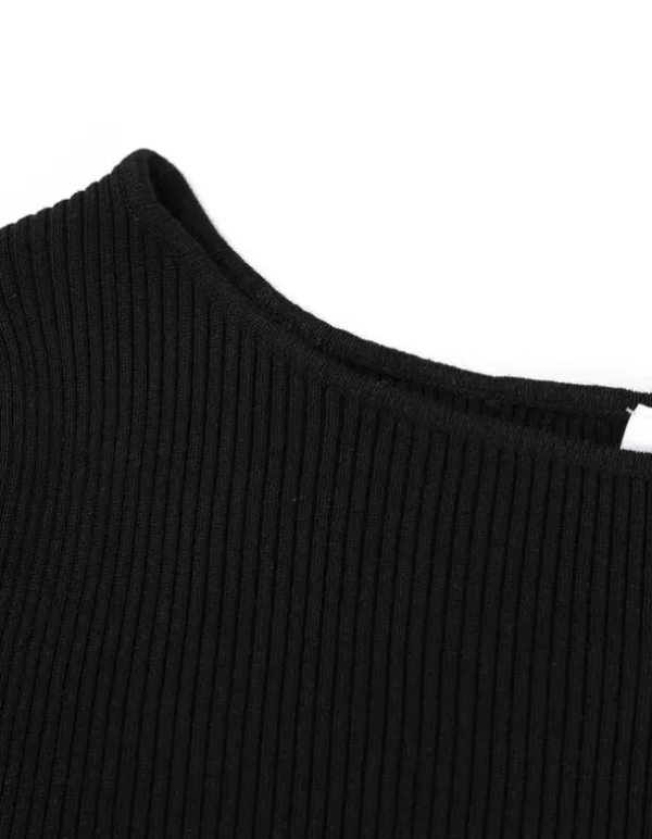 Strickkleid - U-Ausschnitt - schwarz