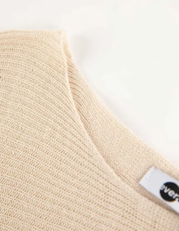 Strickpullover - Überschnittene Ärmel - beige