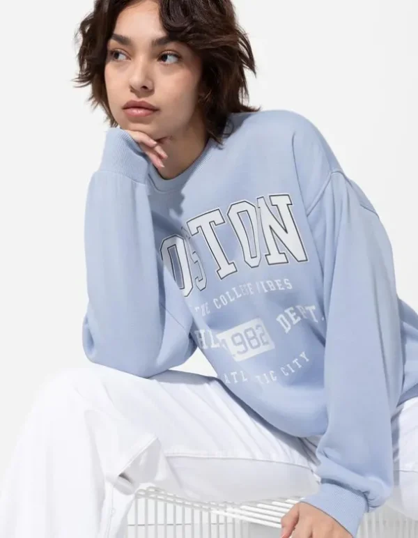 Sweatshirt - Schriftzug - hellblau