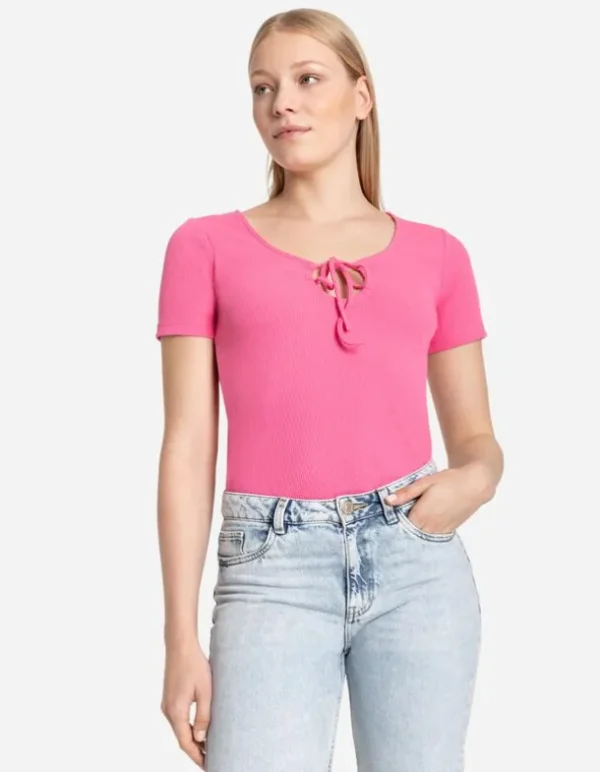 T-Shirt - Schlüsselloch-Ausschnitt