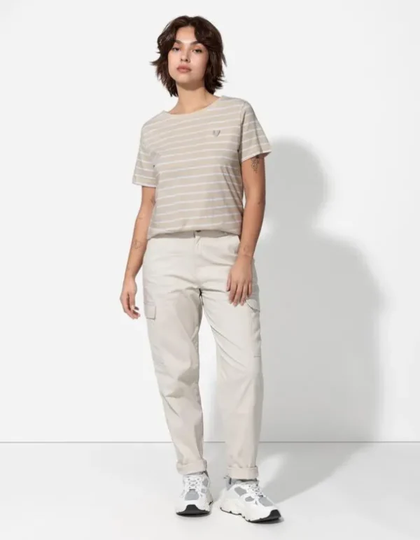 T-Shirt - Stickereien - beige