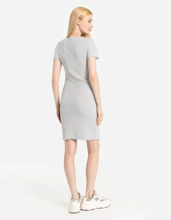 T-Shirt-Kleid - figurbetont